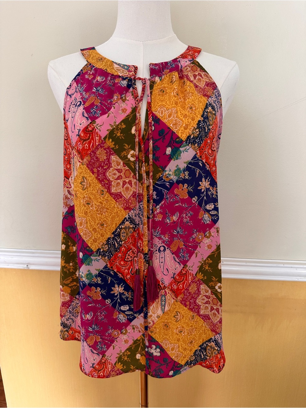 Rose & Olive Multicolor Patchwork Paisley Sleeveless Tank Top - Picture 2 of 5